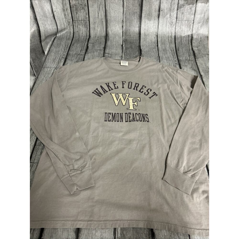 NWOT Men’s Comfort Wash Wake Forest Demon Deacons Long Sleeve Tshirt XL Grey
